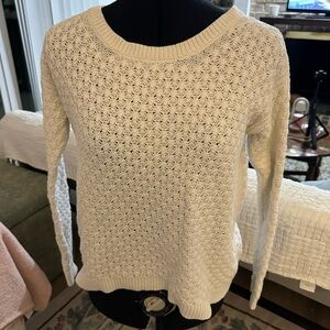 Old Navy Women's Cream Crew Neck Sweater